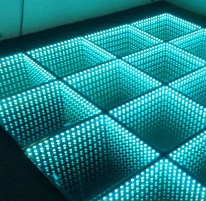 128×128 キャビネット解像度 16 ビット色処理技術付き LED 床画面